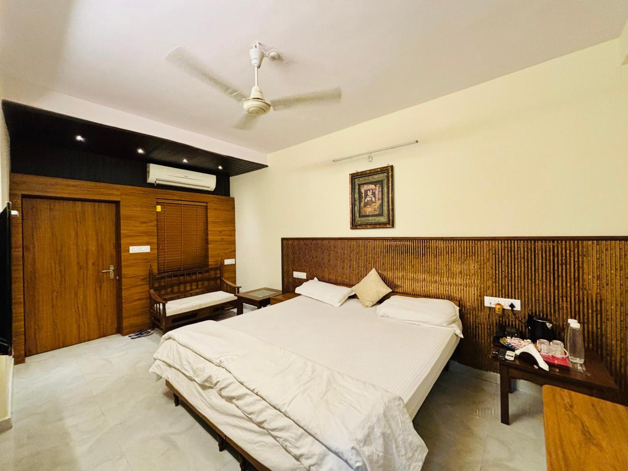 Royal Palms Luxury Service Apartment Nágpur Exteriér fotografie